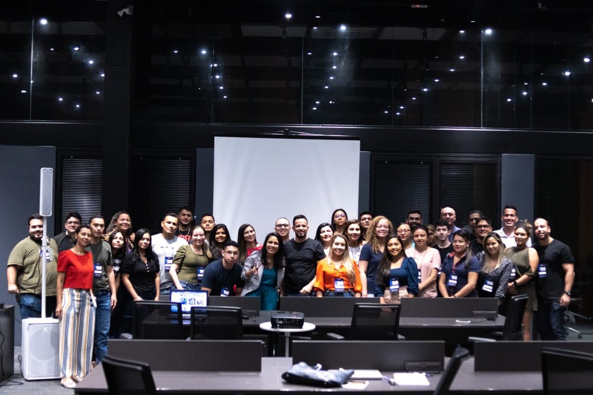 Equipe em evento de marketing